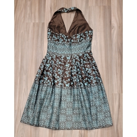 Maggy London Halter Style Dress - Picture 6 of 8